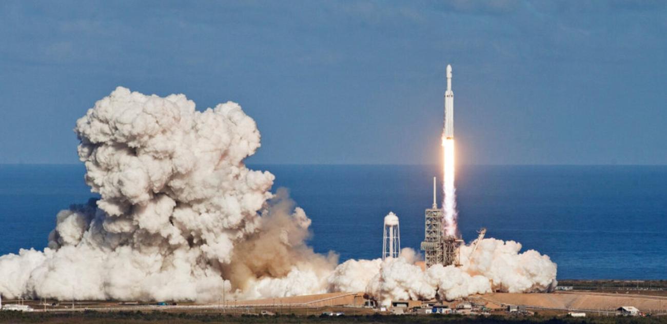 Spacex rocket launch